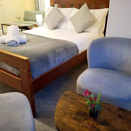 Inn By The Sea, Portsmouth - En Suite Rooms With Or Without Sea View, Onsite Ev 22Kw Eksteriør bilde