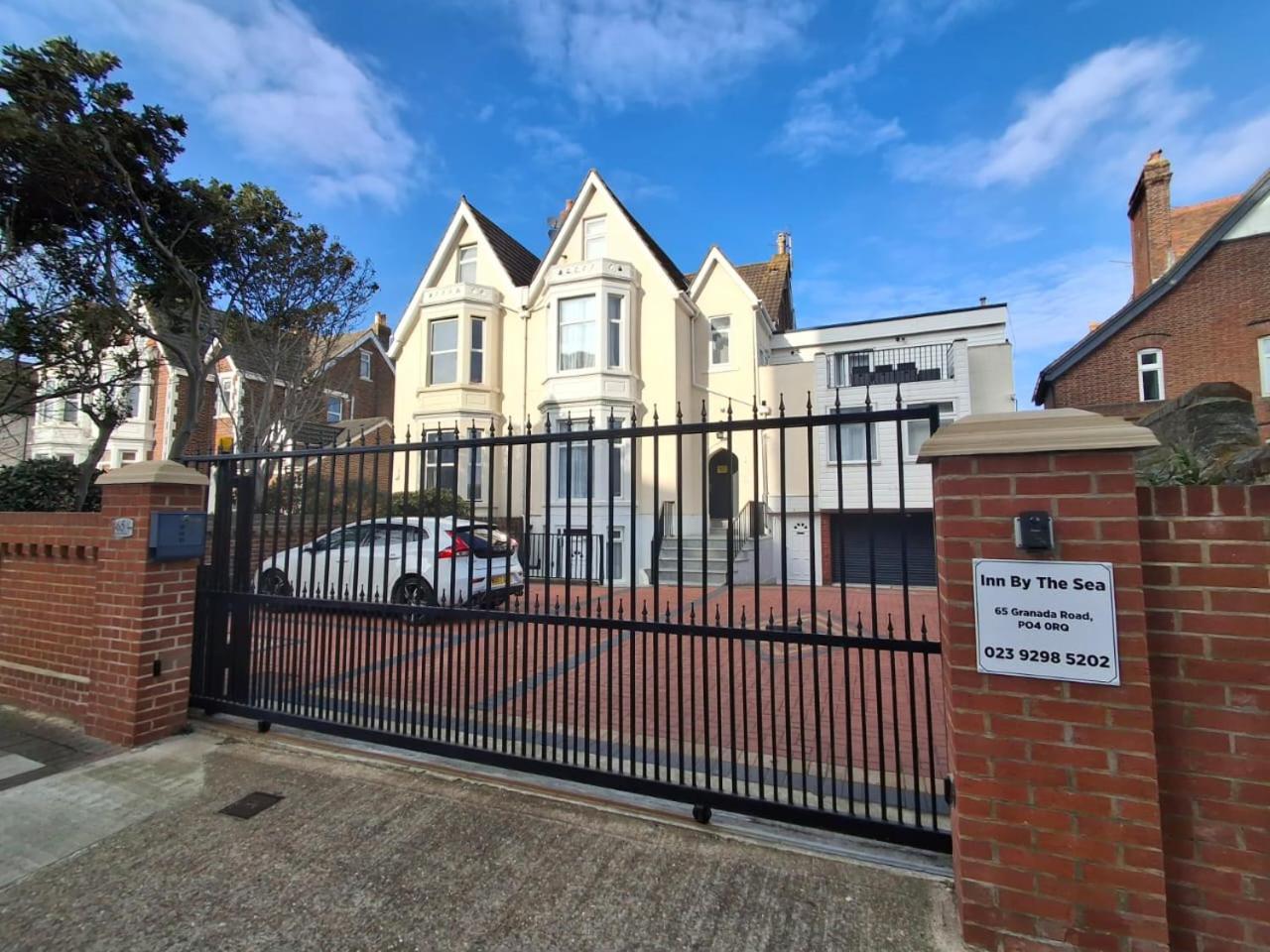 Inn By The Sea, Portsmouth - En Suite Rooms With Or Without Sea View, Onsite Ev 22Kw Eksteriør bilde